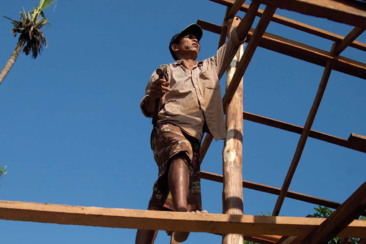 Een ode aan duurzame bouwers. Ondernemers die met geld van het Ondernemers voor Ondernemers Netwerk aan de slag gaan voor een betere toekomst van hun kinderen. Kijk je een beetje verder dan onze eigen (digitale) gebouwde omgeving. 
buff.ly/3m4PefS