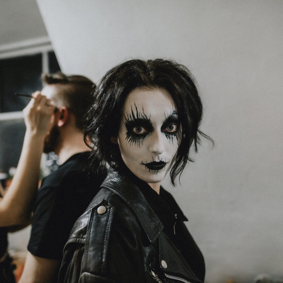 cielcielmusic's tweet photo. Hiiiiiii the music video for our new track “Somebody” is out now!!! Shot by the incredible Craig Murray and with the help of SO MANY of our friends (spot them all in the video)! 🖤🖤🖤

https://t.co/yoloZ5C1Mo https://t.co/1Oc1a119LC