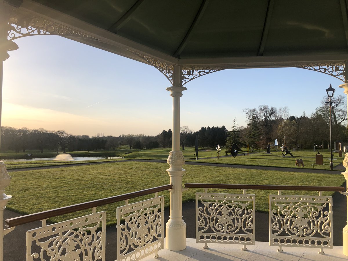 AAHospitality's tweet photo. A vast estate with a beautiful hotel, state of the art Spa and championship golf courses in the heart of the Cheshire countryside @cardenpark @VisitCheshire #RatedTrips
https://t.co/8oqOn5eoQE https://t.co/B2i3TTzESt