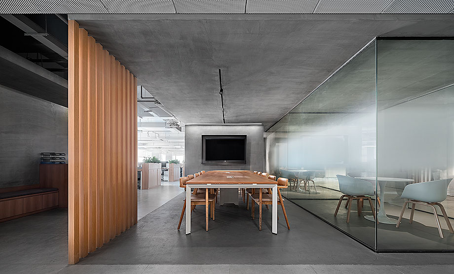 Interior_es's tweet photo. ONEXN #Architects diseñó las #oficinas de I +D de Shenzhen Breo Technology, de modo que transmitieran los valores de la marca.
-> Fotografías: Kelvin
-> https://t.co/OU5b0Rgp21
-> #offices #diseñodeoficinas #officesdesign #oficinasminimalistas #espaciosdetrabajo #Shenzhen #China https://t.co/DW6uC4FWHd