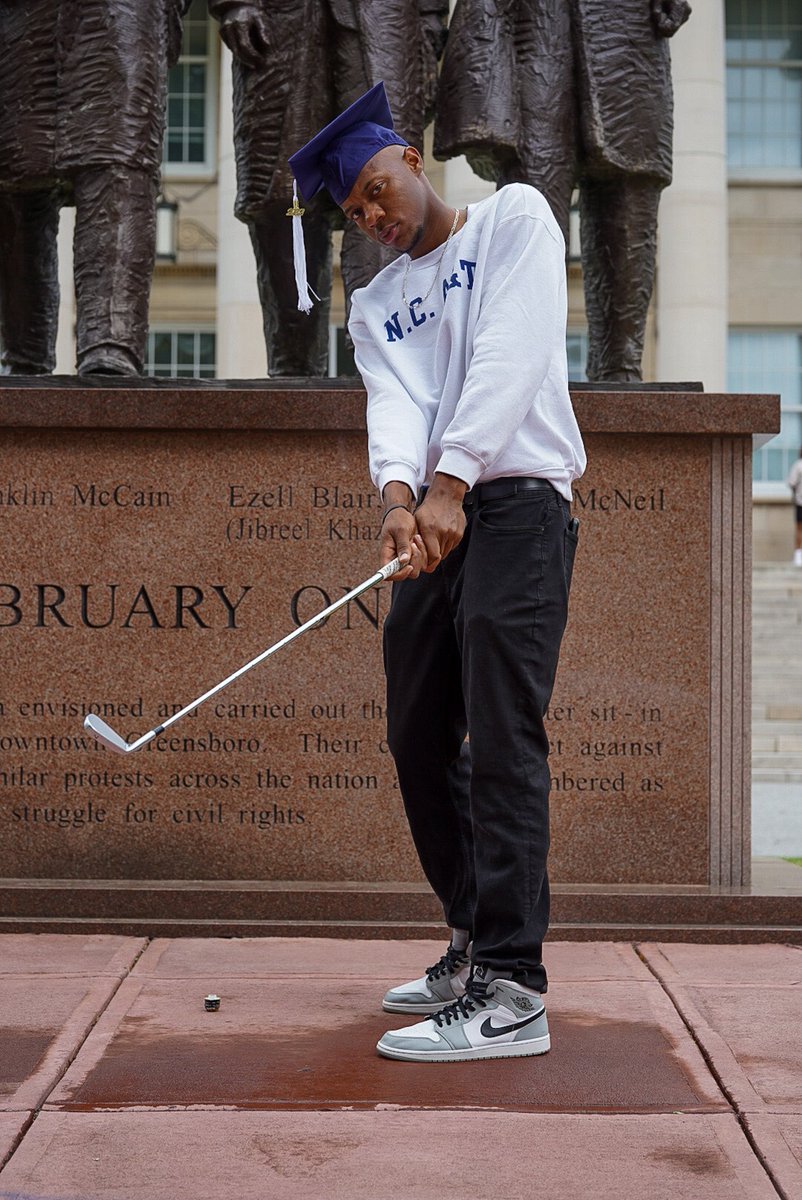 Jerryhump3's tweet image. Imagine being up this early for the release and you see yourself… 😭

Shoutout my man Xavier Williams for granting me the opportunity to capture his graduation photos. Check out his feature on Ep. 4 of Redefined: J.R. Smith. Streaming on Amazon Prime Video. #ncat #Uninterrupted