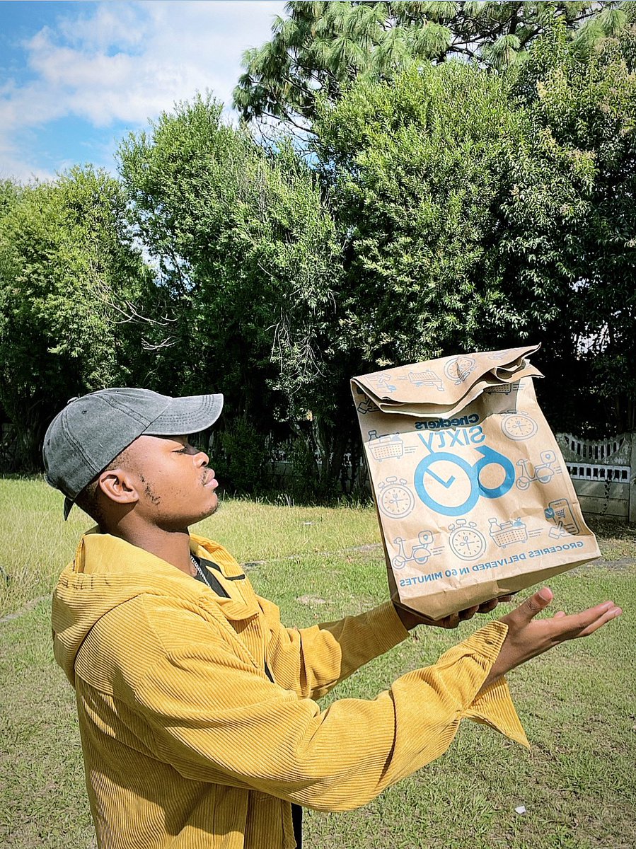 _ShaunKeyz's tweet image. #AD || Download the checkers #Sixty60 delivery app so you can order anything you want from checkers and get it delivered ASAP at your door/gate, by just paying R35 delivery free ! 

@Sixty60_Tweets