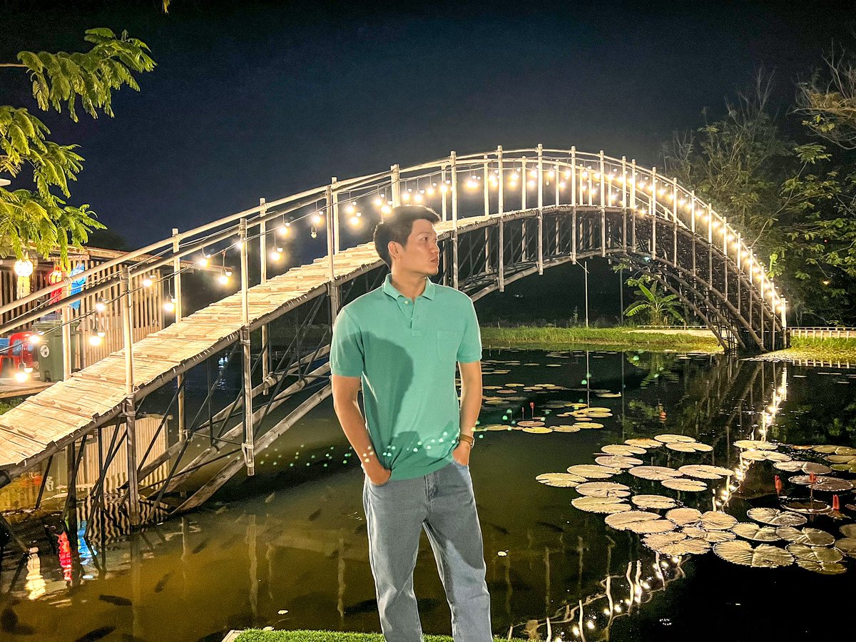 JKhumthorn's tweet photo. #หมอจุ๊บproveแล้วว่าดี X เถียงนา cafe and restaurant #อำนาจเจริญ #AmnatCharoen
.
บรรยากาศดีงาม สะพานไม้กลางคืนคือที่สุด ทุกซุ้ม ทุกพื้นที่ ดีเทลสวยแตกต่างกัน อาหารอร่อย ลงตัวครับ https://t.co/wHAu8YVqwO