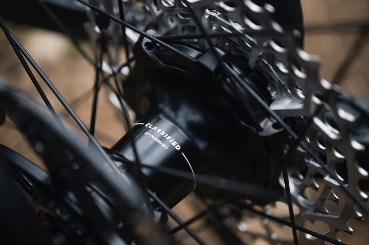 Local importer <a href="/Omnico_SA/">OMNICO (PTY) Ltd</a> have just been appointed as the Southern African distributor for Classified. Today Classified announced the launch of a mountain bike-specific Powershift hub system 👇

bikehub.co.za/news/classifie…