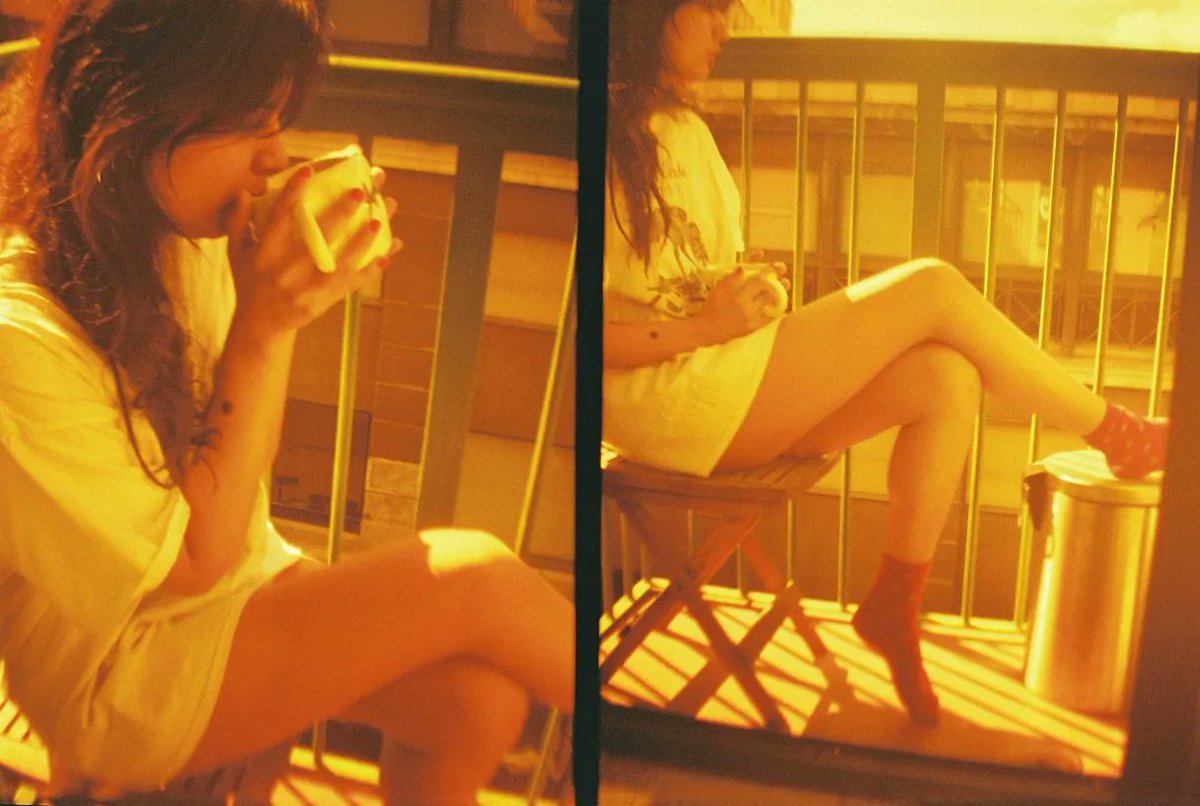 lomography's tweet photo. For this project, Sara Belmonte tested out our #DianaMini camera for the very first time, along with the #RedscaleXR film. Let’s take a look at her results! https://t.co/B0M2QQVQQ4 https://t.co/X42SsdZ5Zk