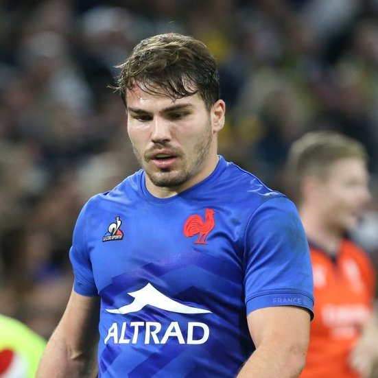 SixNationsRugby's tweet photo. 𝐍𝐔𝐌𝐁𝐄𝐑 𝐍𝐈𝐍𝐄:

Like for DUPONT 🇫🇷

RT for MURRAY ☘️ 

#GuinnessSixNations https://t.co/29ngUKWca6