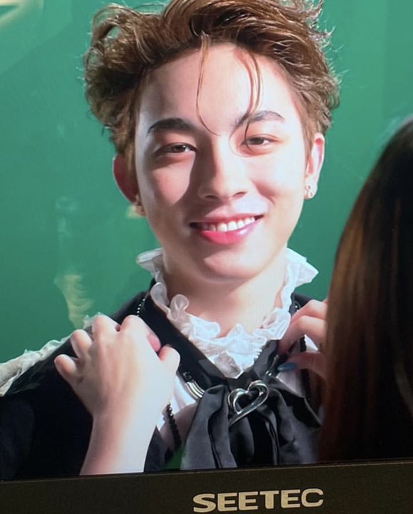 apcyxnm's tweet photo. อองรีคุงจะเกินไปแหละ https://t.co/VbHPBMAGud