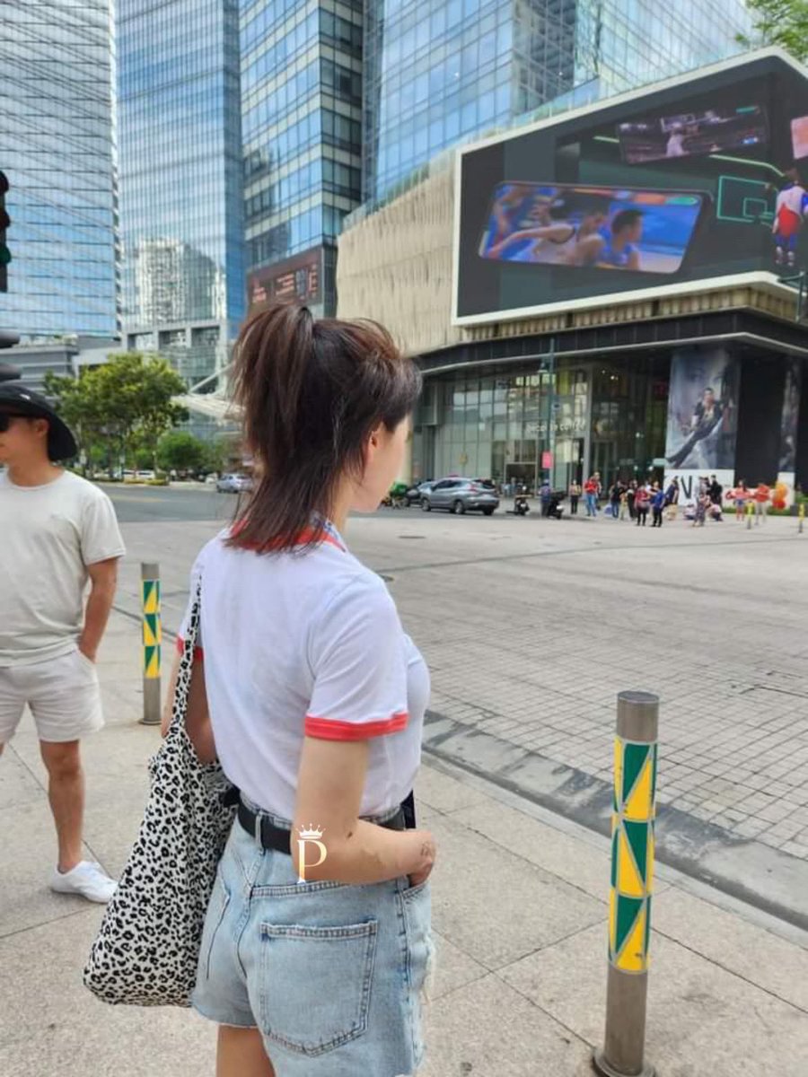prinas_ph's tweet photo. Jihyo's still in Manila! 🫶🏻

#SongJiHyo  #송지효 #glutanex #jihyoxglutanex https://t.co/o4oAmEvqSo