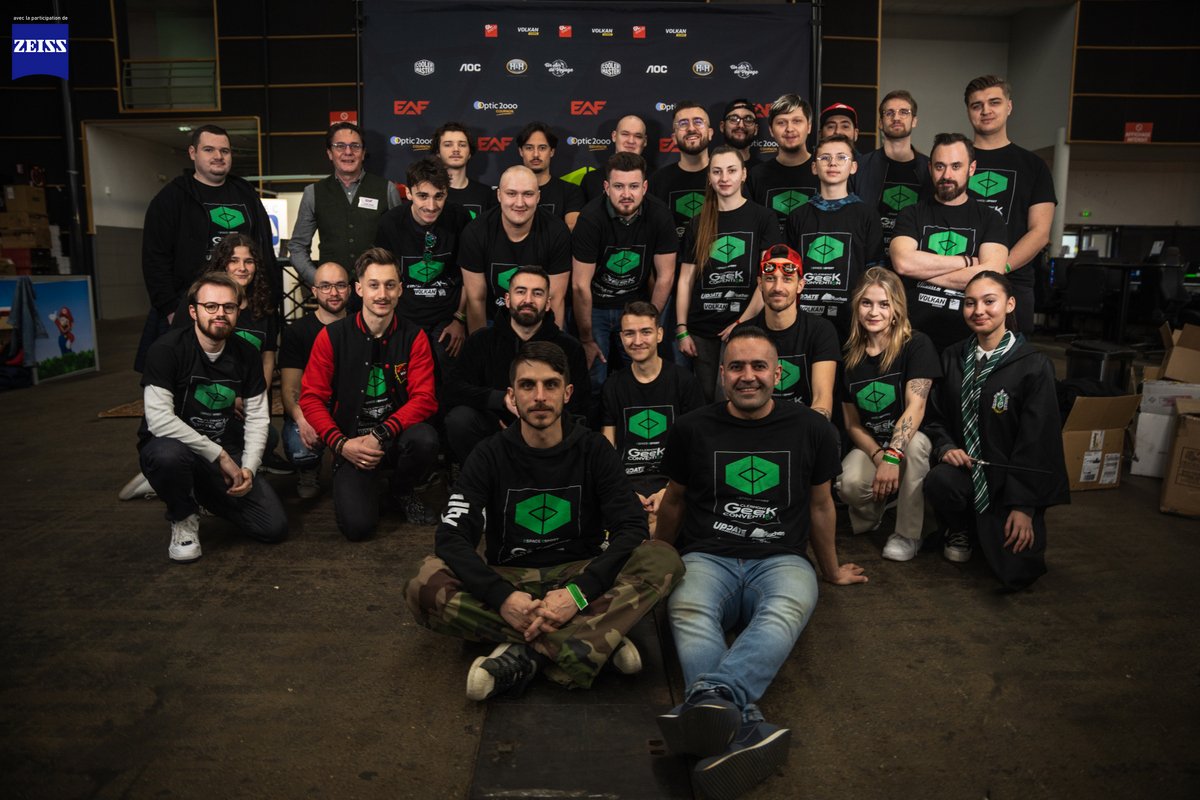 EspaceEsport's tweet photo. Merci à tous pour votre présence sur notre stand à la Clermont-Geek Convention  2023 👊

Retrouvez toutes nos photos de l'événement dans le drive dispo en bio ⤴️

On espère vous revoir lors de nos prochains événements 🫡

#staytuned #clermontgeek #cgc #espaceesport #esport https://t.co/e1wmYZkXrT
