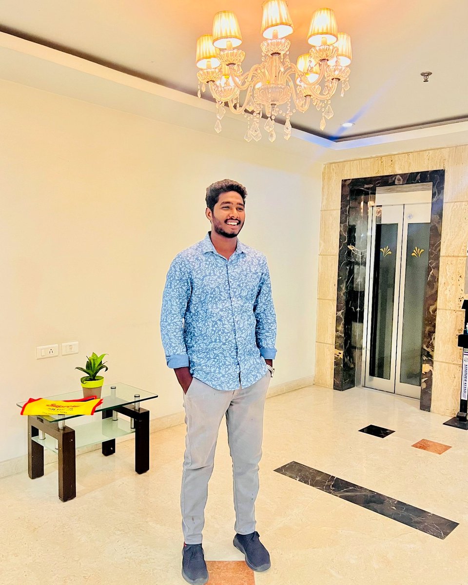 SatyaMukesh3's tweet photo. Keep smile 😝 https://t.co/F1NXmf7Ri3