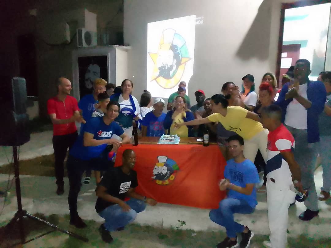 UJCMayabeque1's tweet photo. Llego el gran día, día esperado por todos jóvenes, pioneros, revolucionarios… Día en el cual nuestra gran Organización de la @UJCdeCuba cumple sus 61 años de creada y la @OPJMCuba sus 62 años. Muchas felicidades
#UnaMejorJuventud
@aylinalvarezG @BYuniaky @TamaraVBenitez https://t.co/YI82zr8aX2