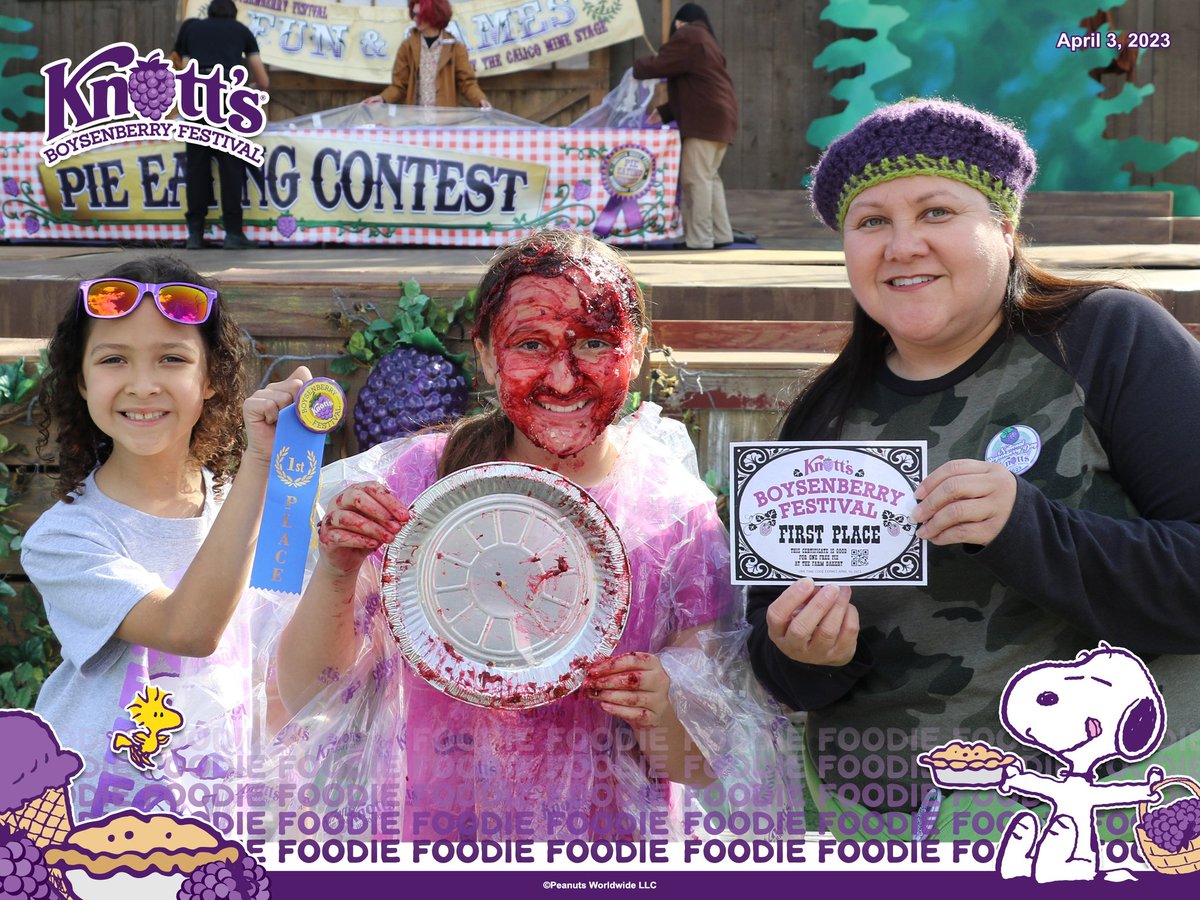 AdrienneRenee77's tweet image. Khloe won the Pie Eating Contest today @knotts She beat 4 adults and 1 small boy. 

#NationalBoysenberryDay #knottsberryfarm #pieeatingcontest #winner #boysenberrypie #proudmom #10yrsold
