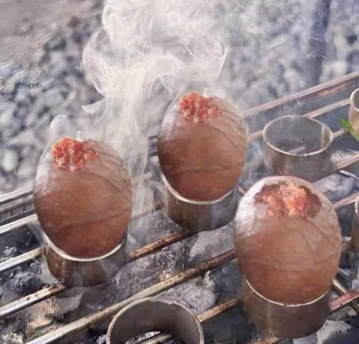 humanpink's tweet photo. Grilled betlog for sale https://t.co/PTp4mg8GpP