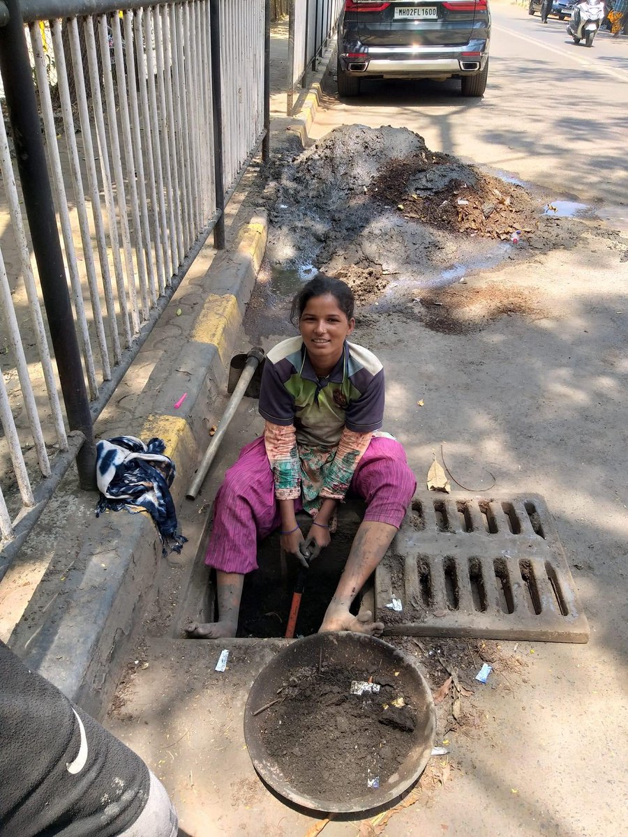 Bilal Khan tweet media