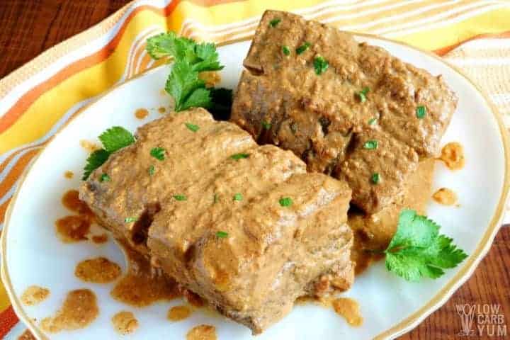 Pork Curry Slow Cooker Recipe (Keto, Paleo) *** Pork curry is a flavorful, rich stew for a tasty paleo keto meal. Making this recipe in a slow cooker takes all of the work off of your hands. foodie.cm/slowcooker/?sr…