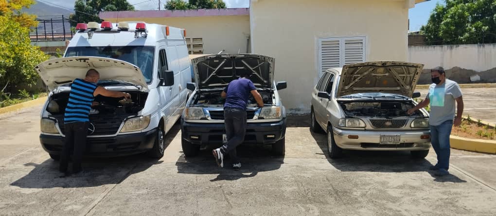 Consagrados en las tareas. Felicidades a la UJC y OPJM.
<a href="/cubacooperaven/">Brigada Médica Cubana en Venezuela</a> 
<a href="/MedicaEsparta/">Misión Medica Cubana Nueva Esparta</a> 
#UnaMejorJuvetud 
#CubaCoopera 
<a href="/aylinalvarezG/">Aylín Alvarez García</a> 
<a href="/UJCdeCuba/">UJC de Cuba</a> 
<a href="/DiazCanelB/">Miguel Díaz-Canel Bermúdez</a>