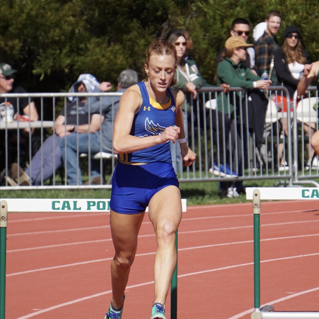 🥇🥇🥇🥇🥈🥈 2023 400H <a href="/csub_tf_xc/">CSUB TF/XC</a> Riley 💙💛🎽👏 so far !!!