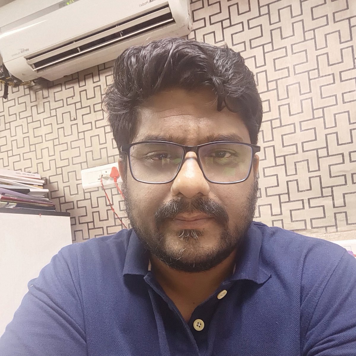 N1india's tweet photo. #NewProfilePic https://t.co/XOWv5ZyPIM