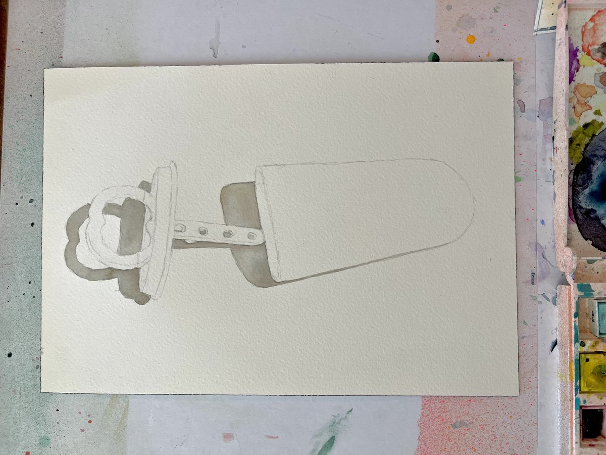 IT’S TUESDAY YAY

Today we’re going to figure out what to do when your paper starts protesting + add color as an afterthought 

We start here
I mixed green and purple to make this lovely shadow color, it’s almost a perfect grey

More WIP below ↓