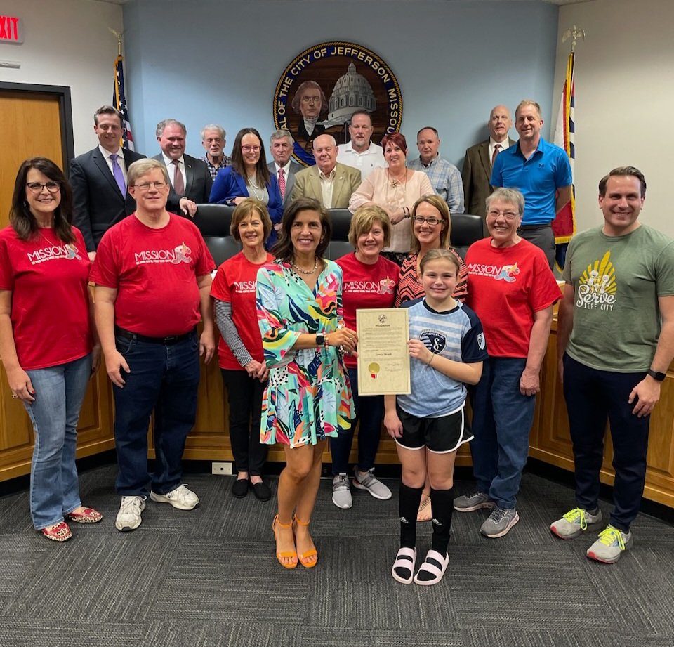 CarrieTergin's tweet photo. "Service Month" Proclamation presented to Serve Jeff City (April 22) and Mission JC on (April 30) Learn more and sign up to volunteer at https://t.co/AEnSsZK2eZ https://t.co/at1sSHhKqI
#JCMO #ServeJeffCity #MissionJC #MayorTergin https://t.co/iJrx7HzyXL