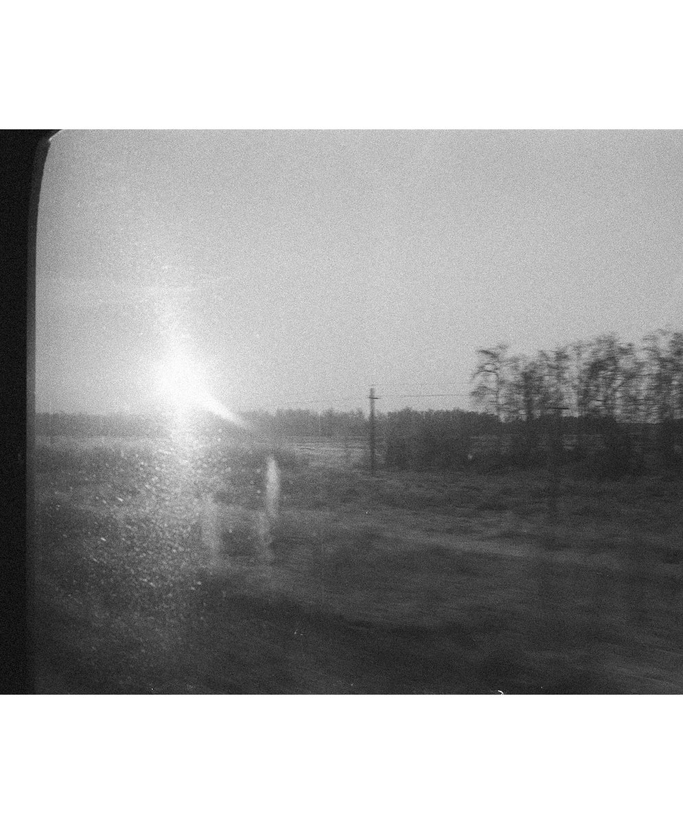 mildabooks's tweet photo. Day 36 - 40 ° 16. - 20.01.2020

I just wanted to sleep and look out the window, where the endless Siberian steppes and trees pass by.

2 days left to support - 
https://t.co/El0mNAi5Et

Diary Entries
@GAvetisjans

#photobook #kickstarter #fundraising https://t.co/OFeeN8P02K