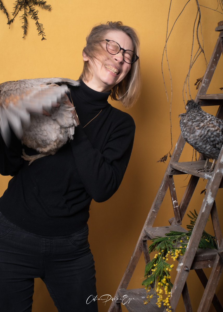 CelineEyes's tweet photo. L’équipe de DM Compost réunie pour un Shooting corporate pour les 10 ans ! Une belle idée pour créer ensemble, se rassembler, fédérer, passer un bon moment et obtenir de beaux souvenirs.
📩 Infos & tarifs : https://t.co/zKCZ8HhB1a
#femmephotographe #celinepivoine #dmcompost https://t.co/bb4D4N5ha8