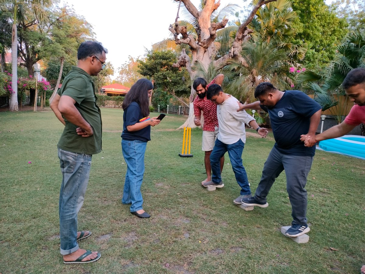 harmeetkdawar's tweet photo. @AGlobalShapers hosted an annual retreat welcoming new energy & shapers in the hub. It was also a profound opportunity to build a community & facilitate activities enhancing their team-building & self-leadership skills.
@SI_YCF
@SweInstitute
@Shapers_Dhaka
#AGSRetreat #SIAlumni https://t.co/Hhu6PYm1II