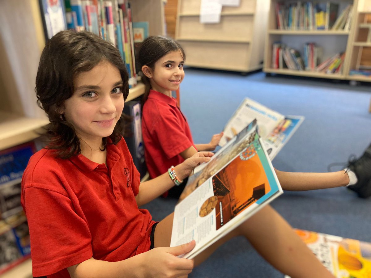 renaemryan1's tweet photo. Thanks to @DeadlyScience and @Mirvac for donating 8 awesome Deadly Science books to @PublicTempe library! Inspiring the next generation of scientists! #5000books @corey_tutt https://t.co/G5mi5Q0tlI