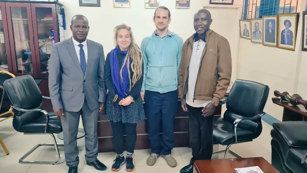 NkumbaUni's tweet image. As part of growing our partnerships through academic collaboration, yesterday our Vice Chancellor hosted a team from @univienna ahead of the #Tatkeshd art exhibition and workshop which begins today at Nkumba University. #Vienna #DPUStudyAbroad #BBTitians #TermLong #kumanyagana