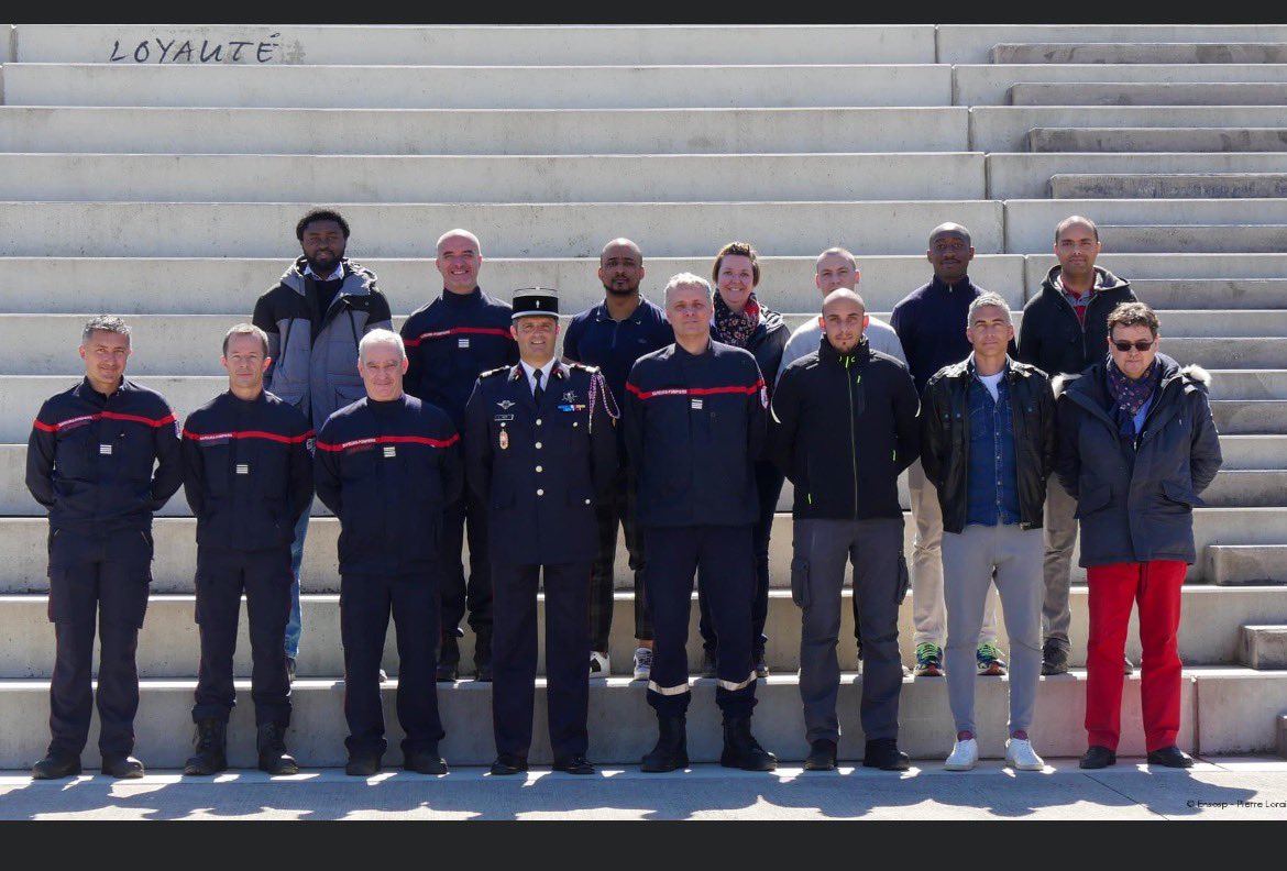 MenteurAlexand2's tweet photo. En formation RCCI depuis une journée à l’ENSOSP et déjà une approche différente des scènes d’incendies où la valeur humilité prend tout son sens, grâce à des formateurs expérimentés et surtout passionnés. @ENSOSP https://t.co/FeYrpc3H8a