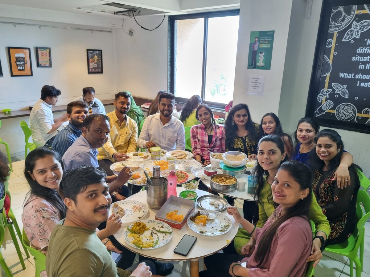 helloturtlemint's tweet photo. From north to south, east to west, we came together to celebrate our #foundation week with a potluck! The day was filled with enthusiasm as everyone brought their A-game with flavorful #potluck dishes.
Here's to many more milestones! ๐ท
#Turtlemint #FutureKaInsurance #thankyou https://t.co/NrEEkACUu8