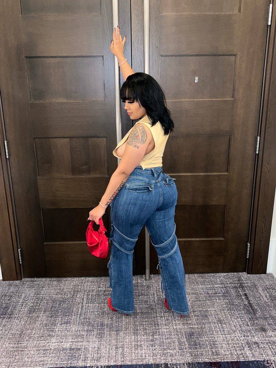 You the one fr, i peep yo style💋