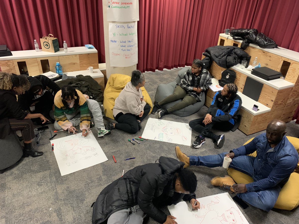Working with the inspiring @UnitedBorders recently.
It was a collaborative partnership with @Streetgames and @you_develop bringing a mentoring framework for creating conversations for change.
#mentoring, #empoweringyoungpeople #conversationsforchange