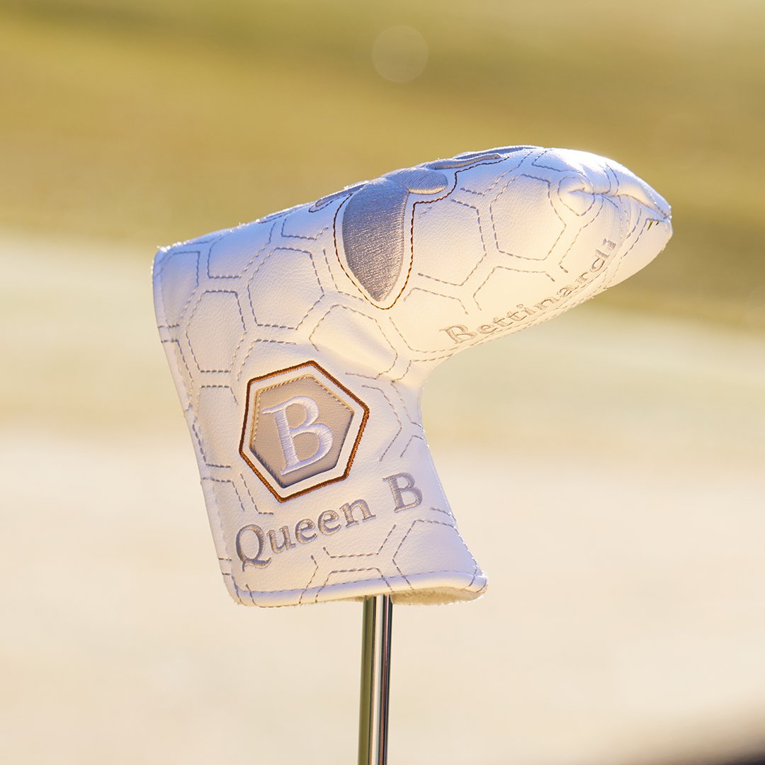 ClubhouseGolf's tweet image. MAJOR GIVEAWAY 🌺 WIN a Bettinardi Queen B #15 Putter worth £429.00 😍 Like, RT, follow us &amp;amp; @JSGolfBrands for a chance to win. Enter on our IG/FB too! 📲 Winner drawn from Twitter or IG or FB on 21/04/23. Good luck! 🍀