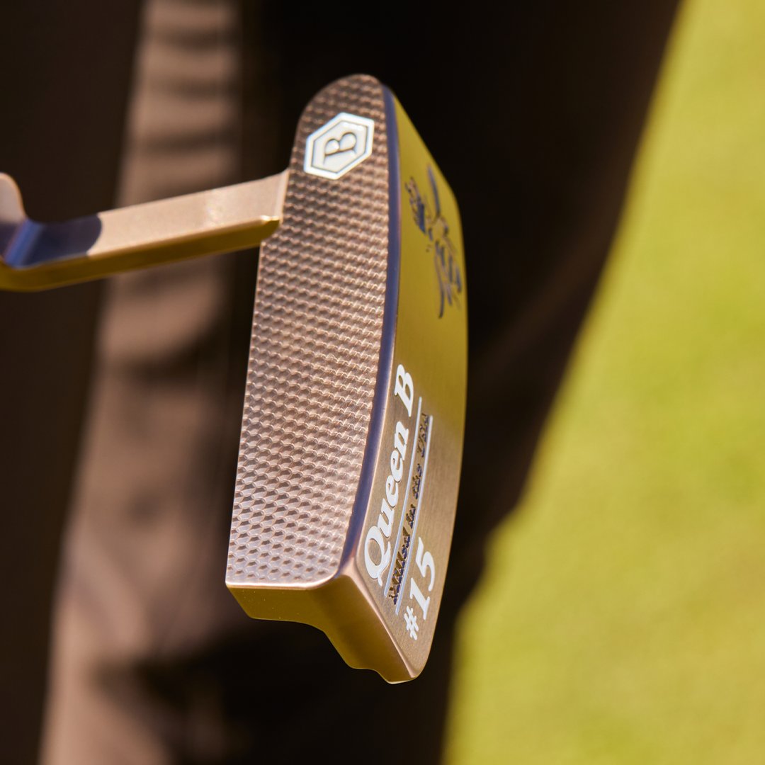 ClubhouseGolf's tweet image. MAJOR GIVEAWAY 🌺 WIN a Bettinardi Queen B #15 Putter worth £429.00 😍 Like, RT, follow us &amp;amp; @JSGolfBrands for a chance to win. Enter on our IG/FB too! 📲 Winner drawn from Twitter or IG or FB on 21/04/23. Good luck! 🍀