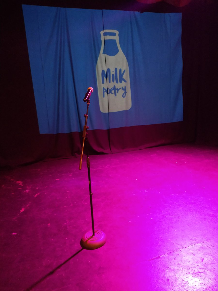 I had a fab eve taking part in my second ever poetry slam, listening to the other participants and the headliners @angelaainnes  and @BenNorris7 last night in Bristol. High quality poems, as always at @MilkPoetry events! Thanks for hosting @MalaikaKegode