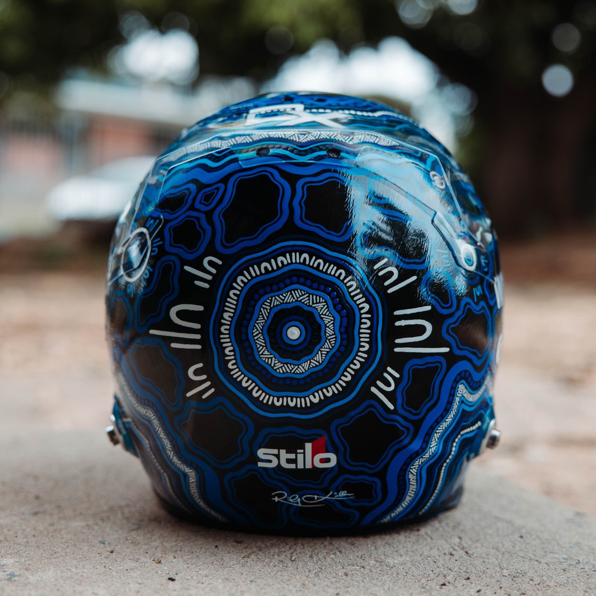 audif1_'s tweet photo. This unique design could be yours – and all in the name of a great cause. ♥️

@ValtteriBottas' special-edition @ausgrandprix helmet, as worn during the #AusGP, is up for auction.

Tap below to submit your bid and raise funds for our official charity partner, @STC_Suisse. ⬇️ #F1