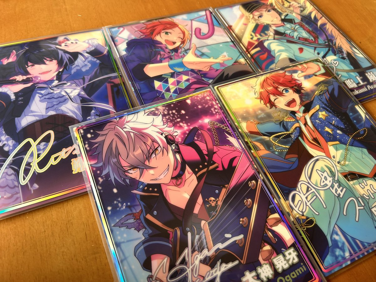 smhpic's tweet photo. 【交換】あんスタ　ポートレート　ポトレ

譲：夢ノ�� ☞ 凛月、ゆうた、嵐
　　フィーチャー ☞ 晃牙、スバル
求：夢ノ咲 ☞ 夏目 ＞夢ノ咲・フィーチャー ☞ 泉

郵送のみ。
よろしくお願いします。 https://t.co/GAtx04lN7F
