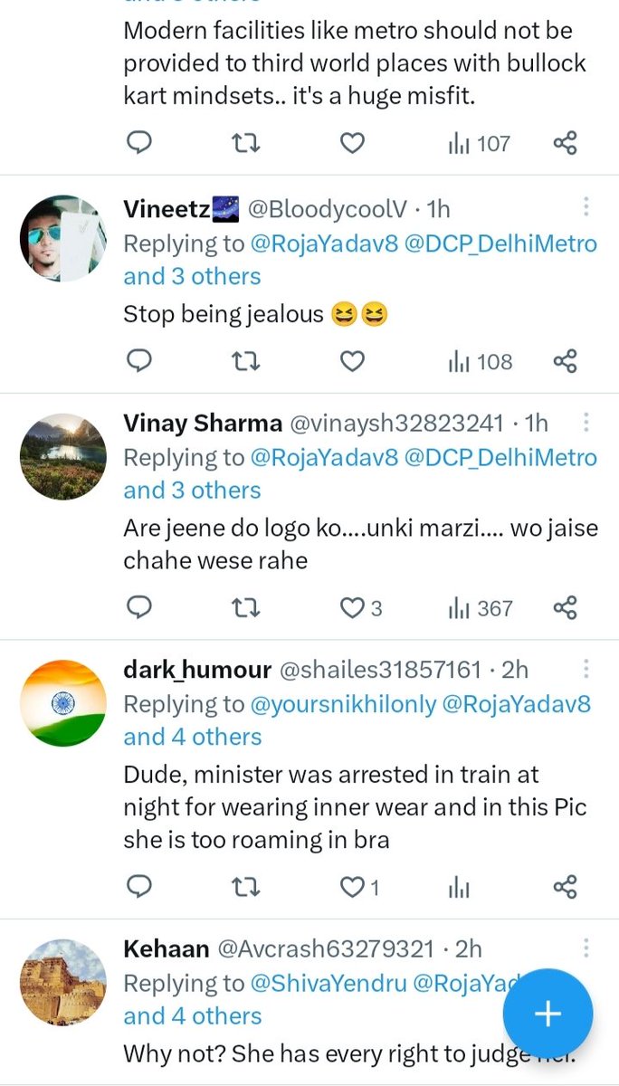 RojaYadav8's tweet photo. Few days back ,l tweeted something on which l was trolled about people's right with abusive words so I deleted my post ,thanks to @DCP_DelhiMetro who explained that fundamental rights come with duties and initiated the rule"diprespectful clothesor behaviour will not be tolerated" https://t.co/zjejaMLOFR
