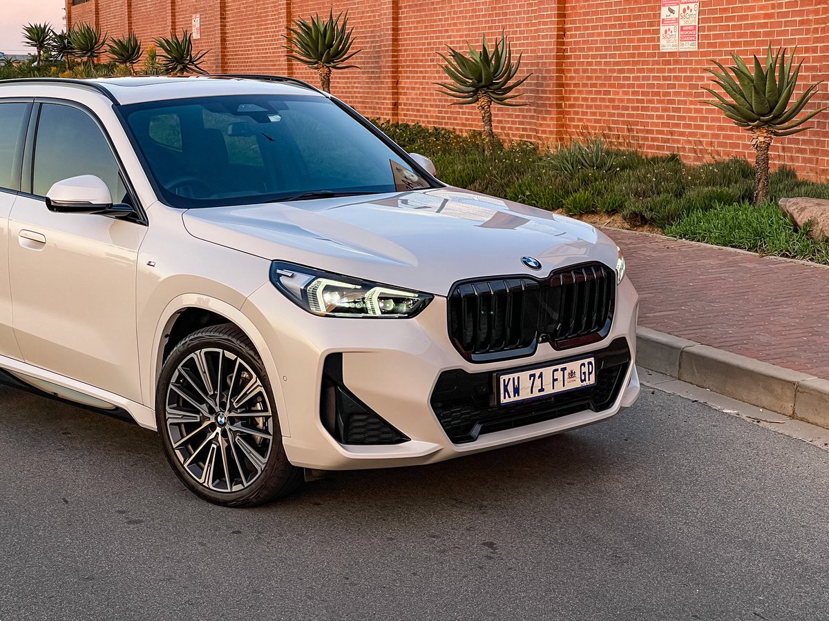 CarsInPixels on Twitter "RT khuleonwheels Landing in our garage