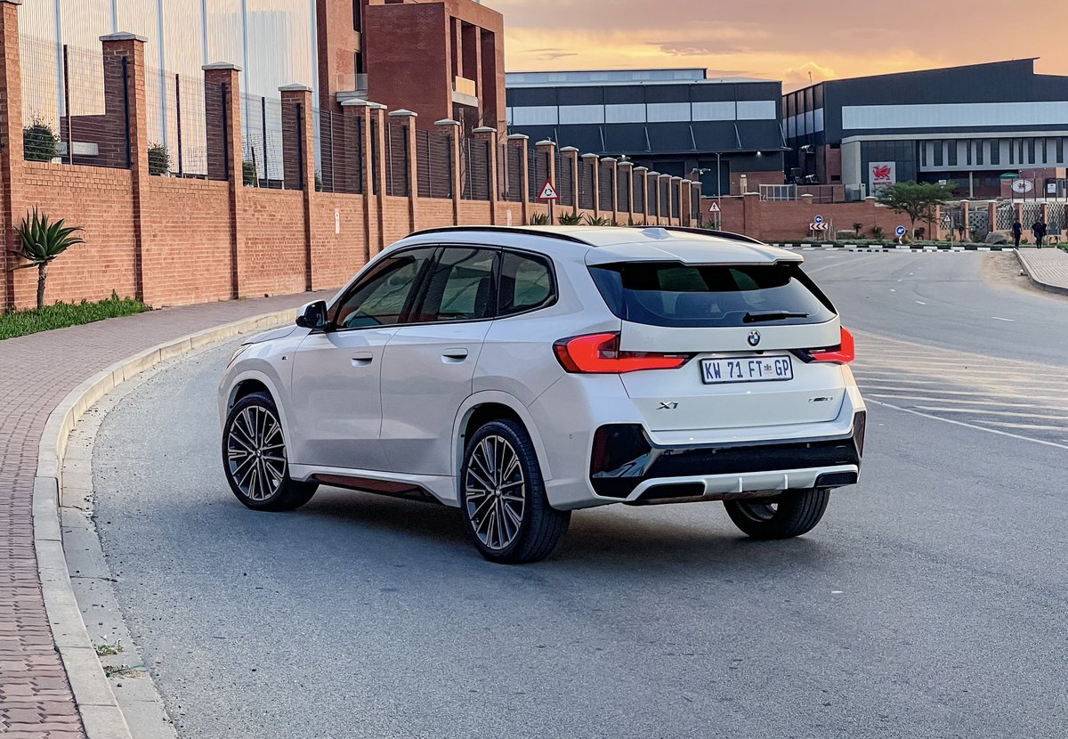 CarsInPixels on Twitter "RT khuleonwheels Landing in our garage