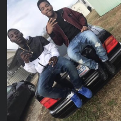 Turnt_700's tweet photo. #NewProfilePic https://t.co/10gaOkqlCL