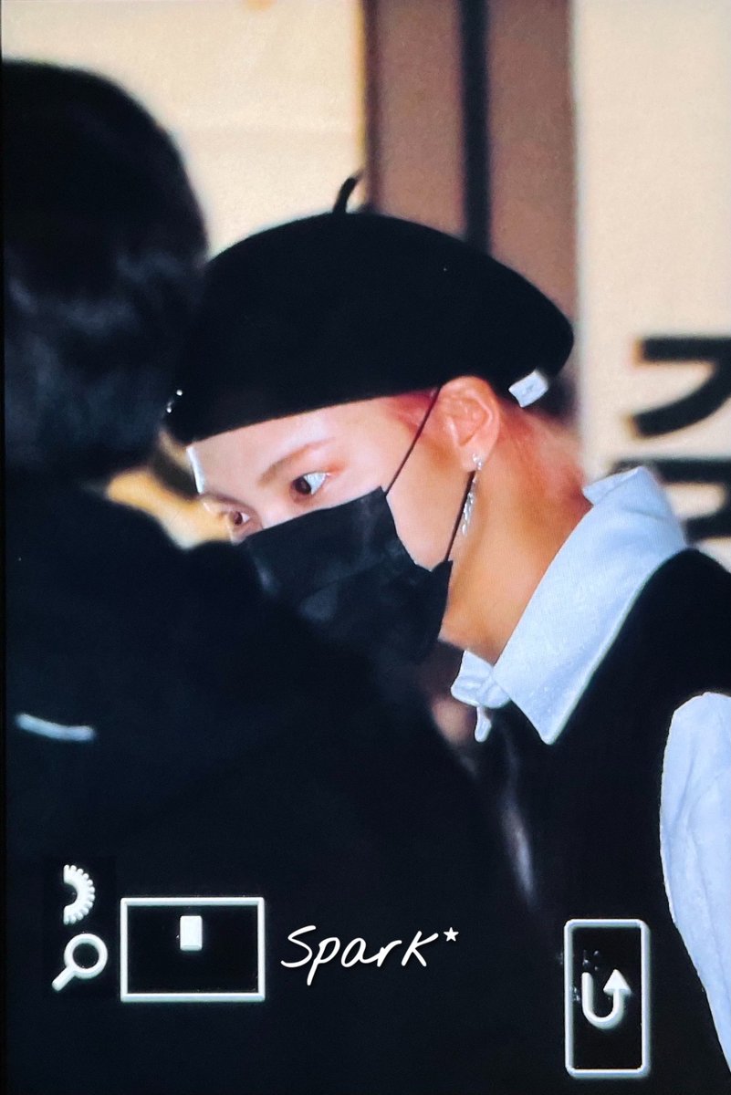 shwarchives's tweet photo. 211005 | #성화 #seonghwa #ateez https://t.co/VmnYavZkY0