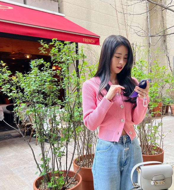 kaestheticjpeg's tweet photo. : ̗̀➛ lim ji-yeon

•·.·' #LimJiyeon #TheGlory #임지연 #더글로리 #Jiyeon '·.·• https://t.co/JUaFYkuK2x