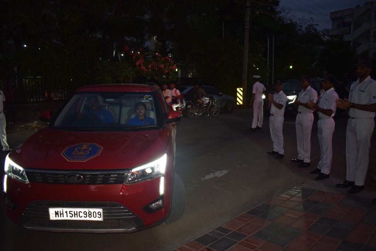 Def_PRO_Chennai's tweet photo. Leg-2 #SamNoVaruna Car Rally @indiannavy reached Tirunelveli from Visakhapatnam, covering 1,770 km in the coasts of AndhraPradesh,Tamilnadu&amp;Pondicherry. Enroute, the participants undertook Beach Clean Up, various Outreach Programmes, Agnipath &amp; Naval Recruitment Awareness drives. https://t.co/5SqiEmlS3s