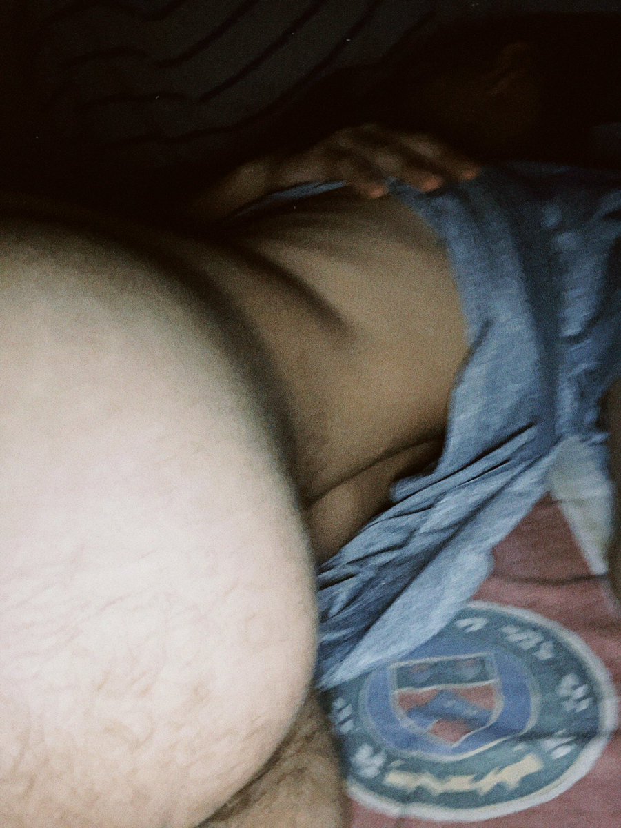 bxmblxsꨄ tweet media