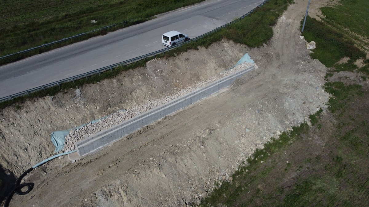 Lavori di messa in sicurezza Viadotto Bonefro – Campobasso (CB) – Aggiornamento
#edilizia #costruzioni #sicurezza
arcasensa.com/lavori-di-mess…