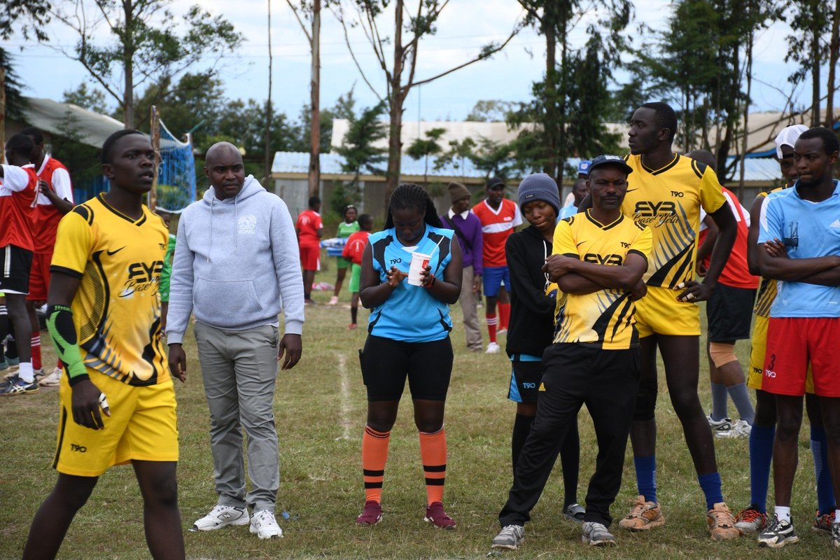 BaseYetu254's tweet image. The weekend treated volleyball enthusiasts to a fiery clash of titans with the indomitable Base Yetu team taking on and triumphing over the GSU side.
The decisive win earned a high commendation from the GSU Commandant Mr. Kanja who heaped praise on the Base Yetu side that sits…