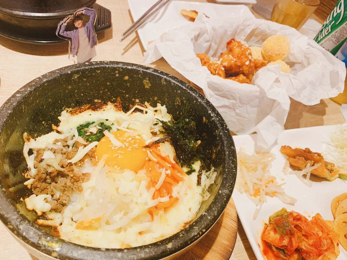 韓国飯ランチと友だちがス…と出してきた信長 