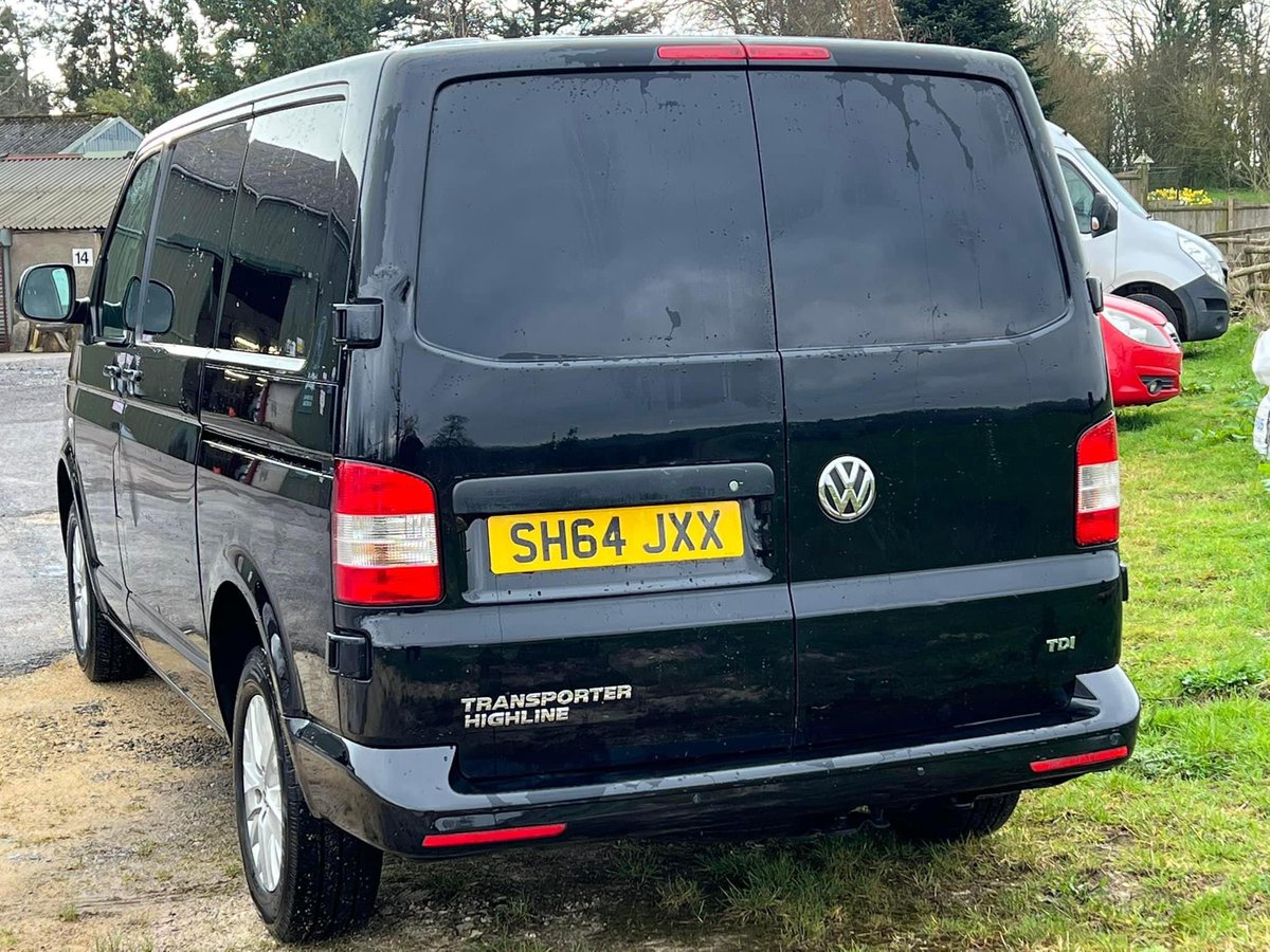 FlameConverts's tweet photo. For sale Vw transporter t5.1 102bhp swb highline

95000 miles with comprehensive service history and mot until Nov 2023

Recently had cambelt/water pump and full service within the last 2000miles

New tyres all round 

Air con

Cruise control 

£15995 NO VAT
☎️01761 233845 https://t.co/lWRU6HGzRU